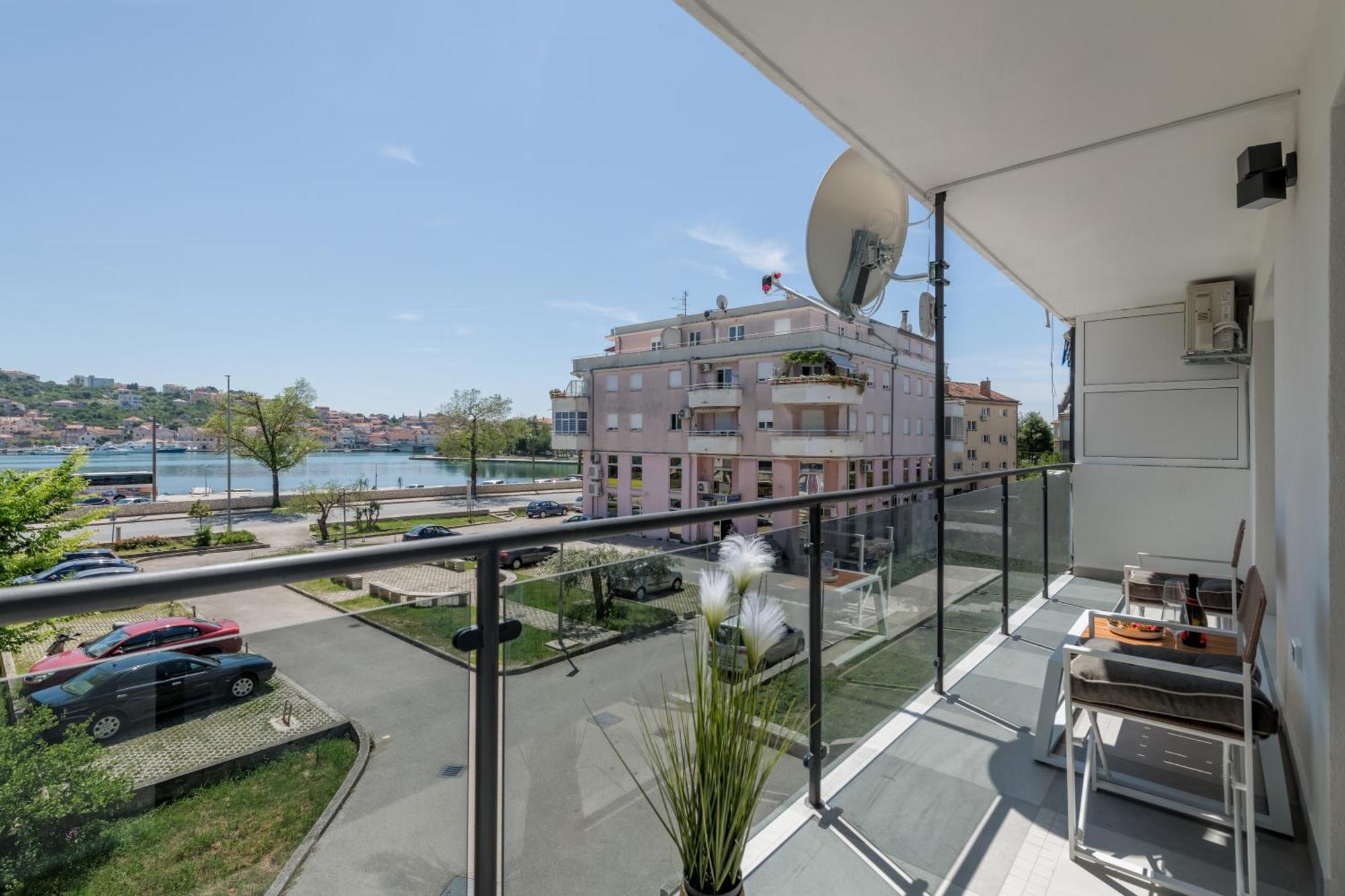 Apartman Casa Vecchia Trogir Exterior photo